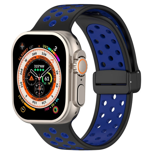 For Apple Watch SE 2023 44mm Magnetic Buckle Silicone Watch Band(Black Blue) - Watch Bands by buy2fix | Online Shopping UK | buy2fix